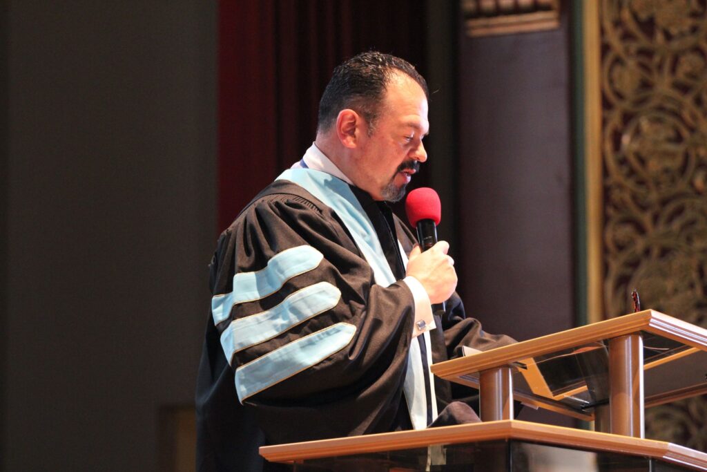 Reverendo José Rodríguez Principal Instituto Bíblico Iglesia AD-Trenton