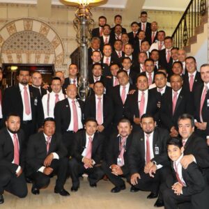 UJIERES CABALLEROS